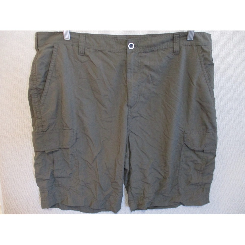 Bass Nylon Outdoor Cargo Shorts Size 42 X 10